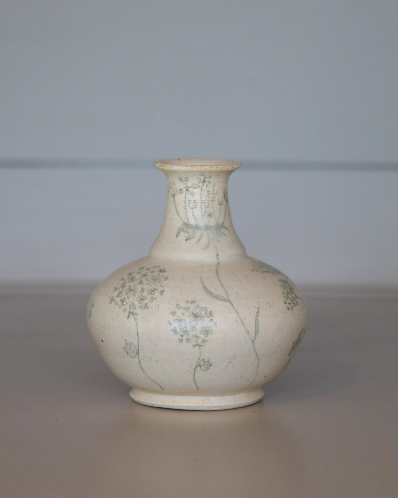 The Meadow Vase by Brooke & Leila Giannetti