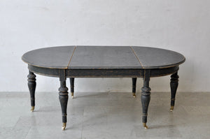 19th c. Dining Table