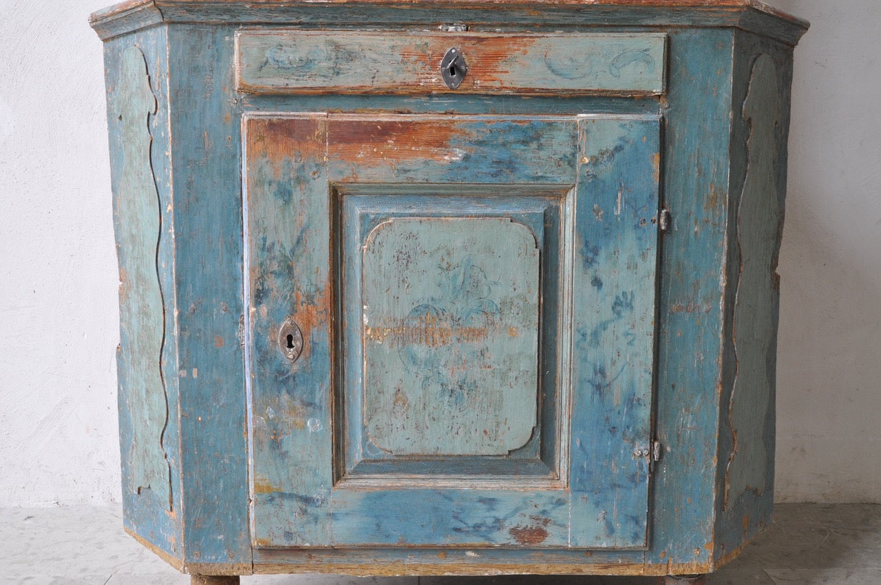 Corner Cabinet c1760